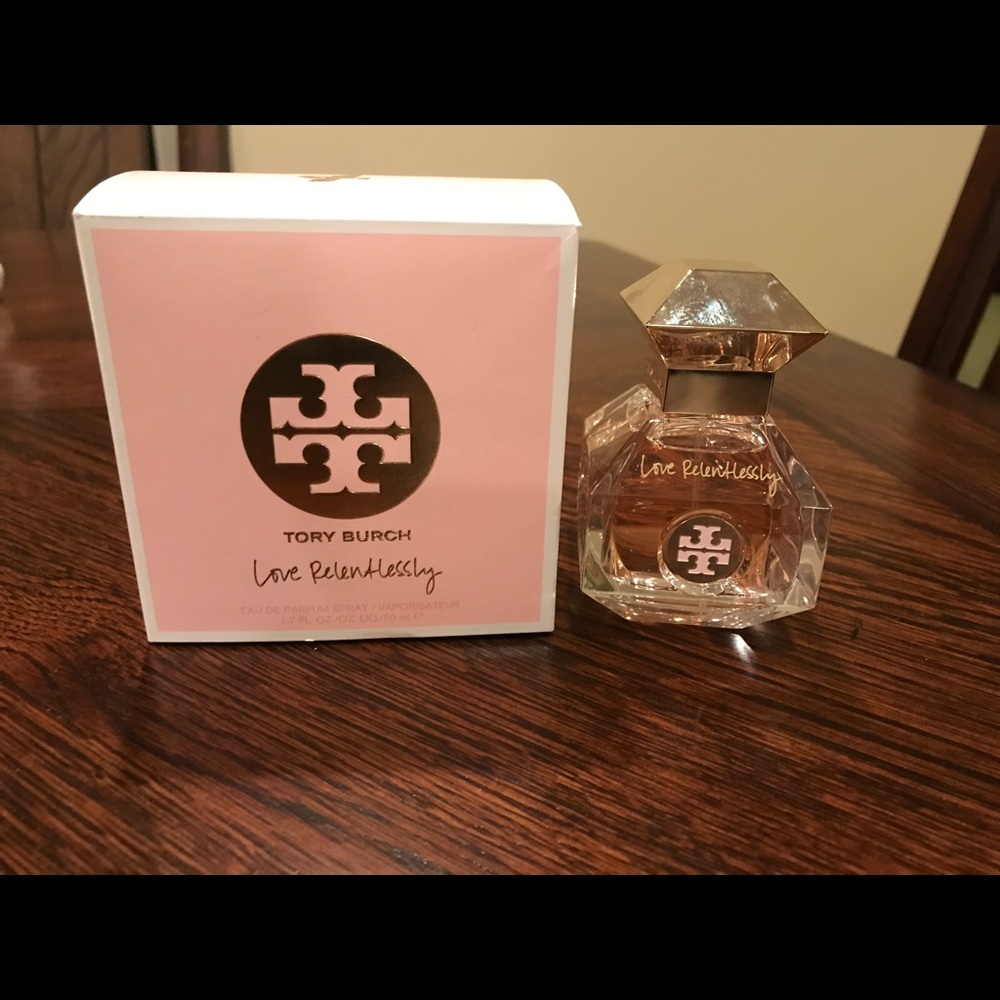 Tory Burch Eau De  Perfum Love Relentlessly